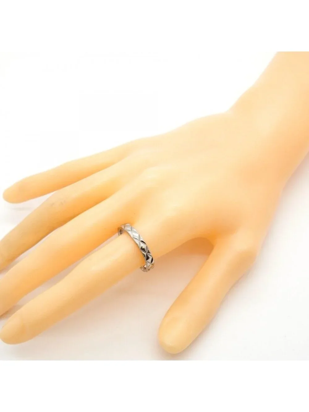 CHANEL ring matelasse